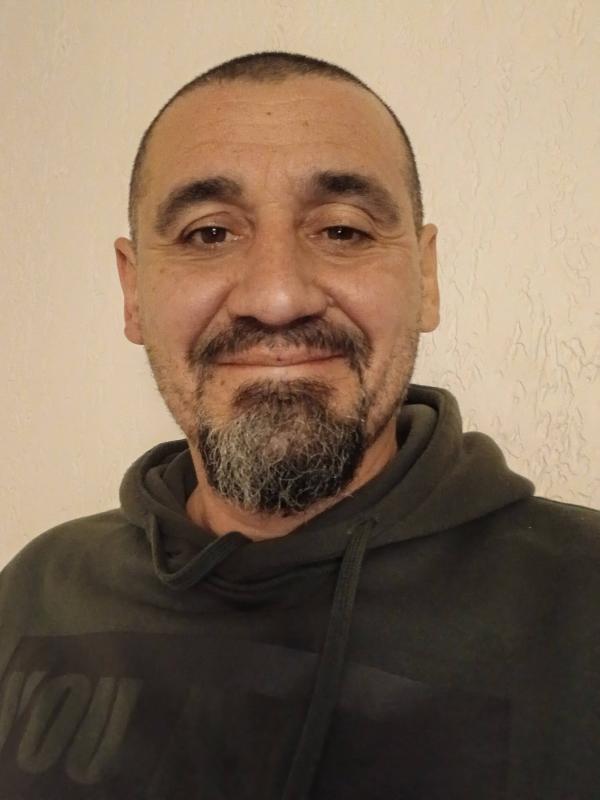 chris21 48 ans Longvic