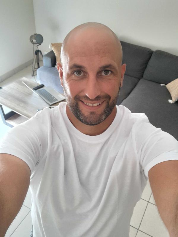 Samuel 36 ans Saint Étienne du Bois