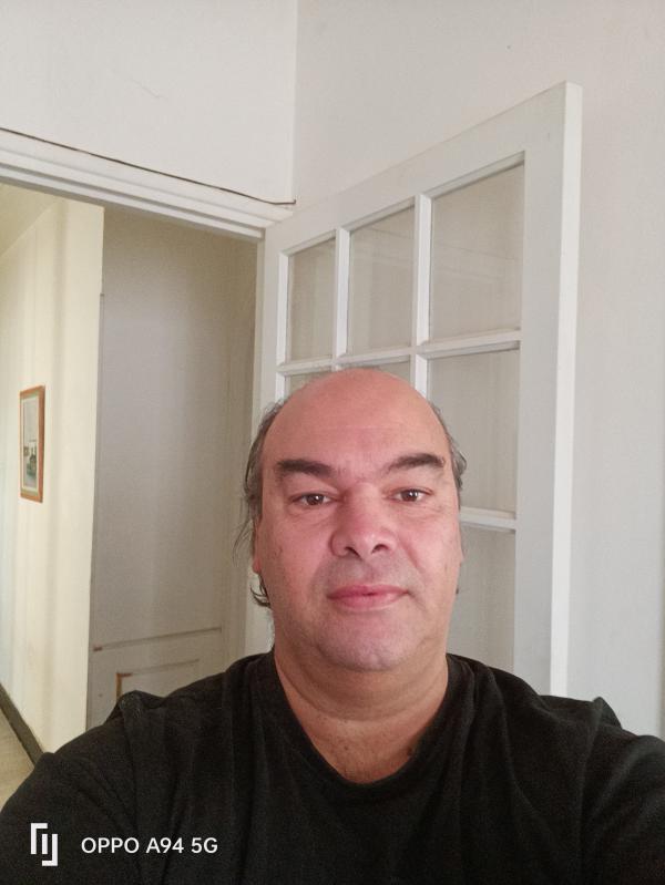 francois 48 ans Avignon