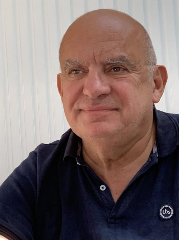 Chris 66 ans La Tessoualle