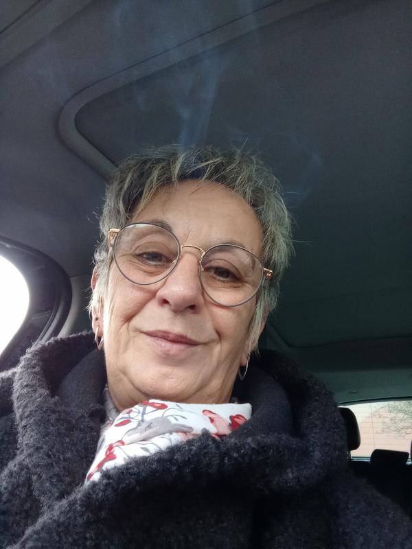 Nathe 59 ans Chalon sur Saône