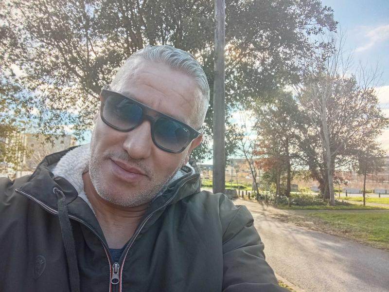 Sofiane 51 ans Toulouse