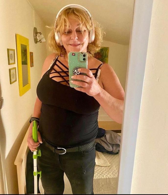 Daniella 45 ans Orléans