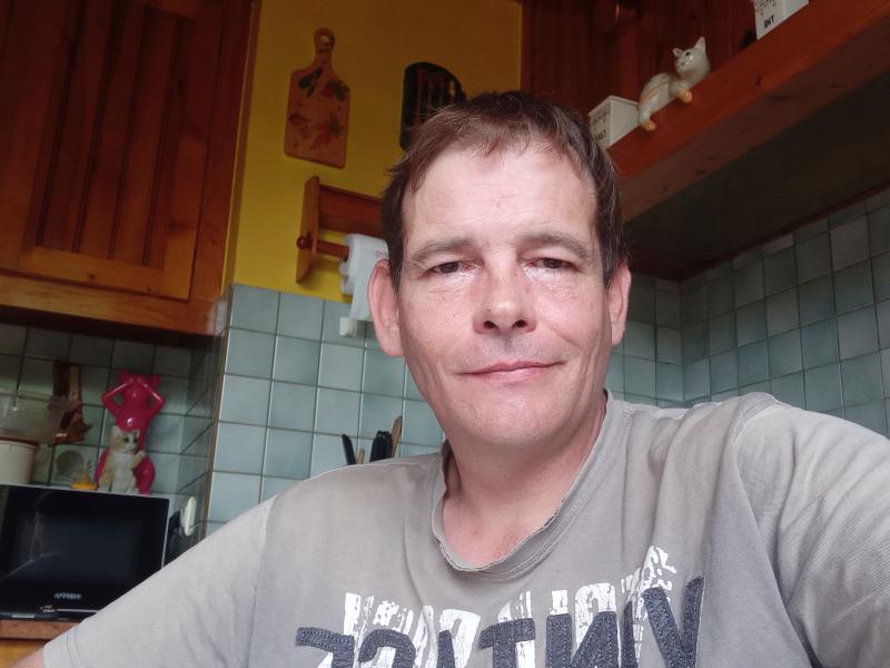 Lucien 45 ans Trévenans