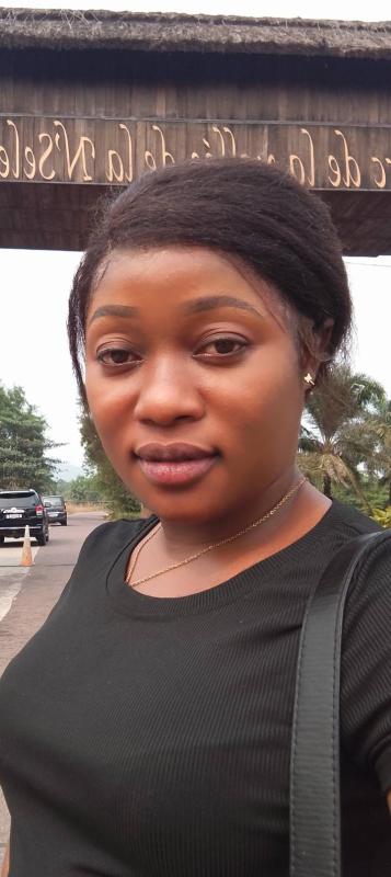 Cécile 32 ans Montgeron