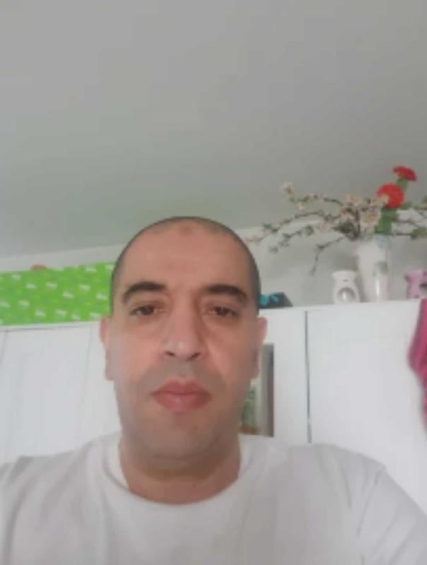 rachid 54 ans paris 11eme arrondissement