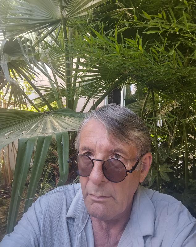 jackie 68 ans Nîmes