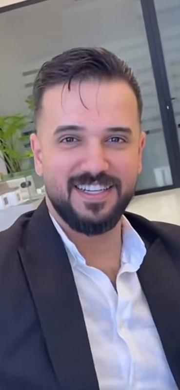 Pseudo2125417 52 ans Paris