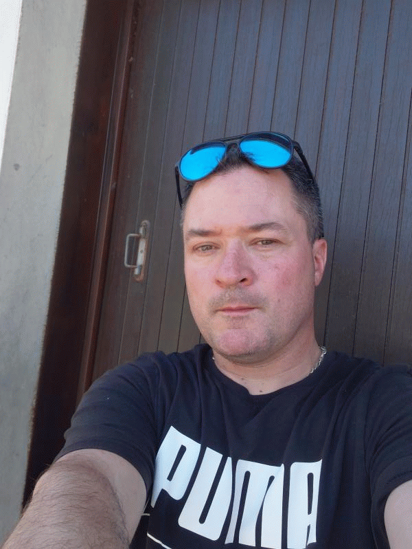 Fred 43 ans La Motte Tilly