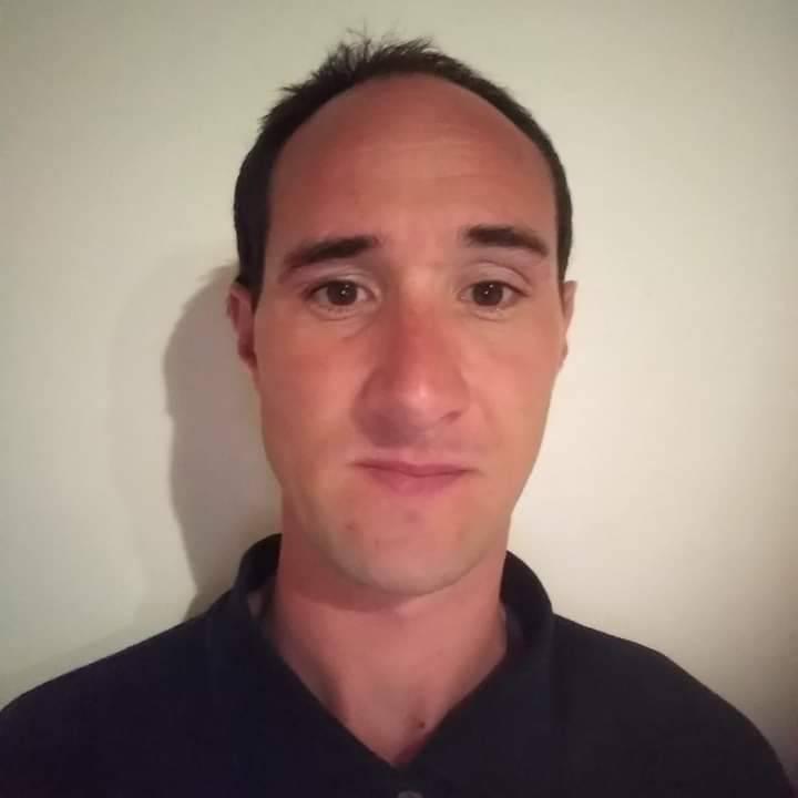 j François 39 ans Roanne