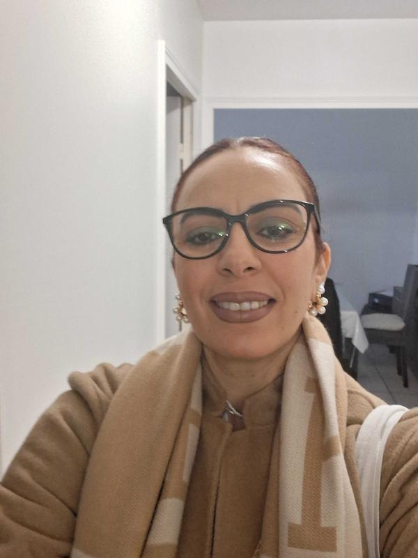 nanou 48 ans Bordeaux