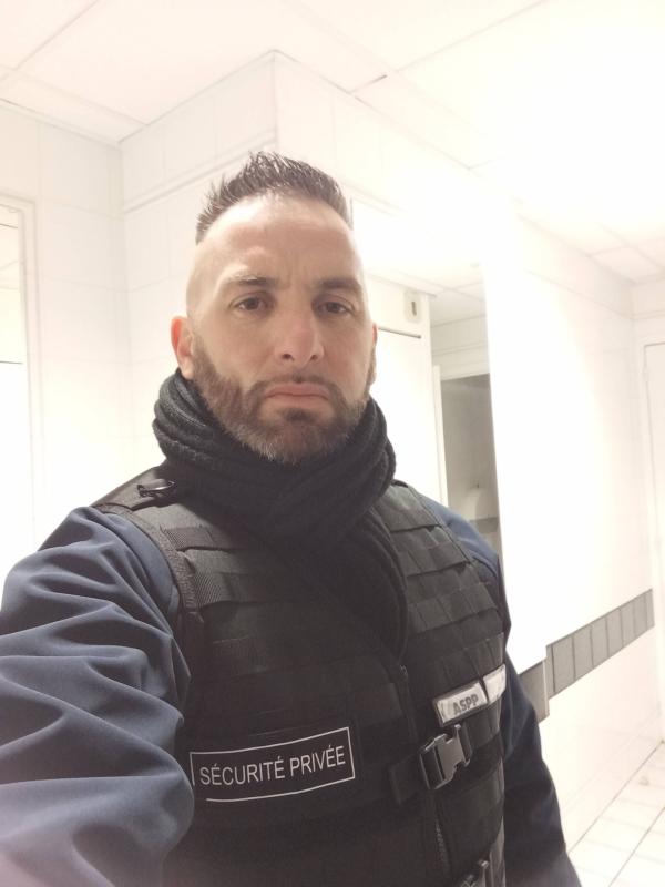 Greg 43 ans Bourg en Bresse