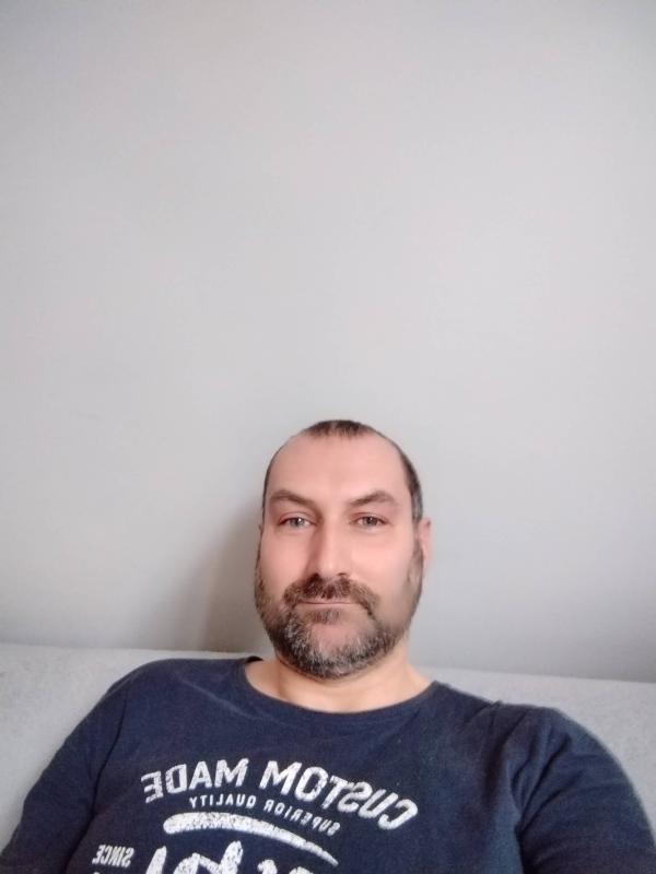 Samuel 44 ans Montreuil sur Ille
