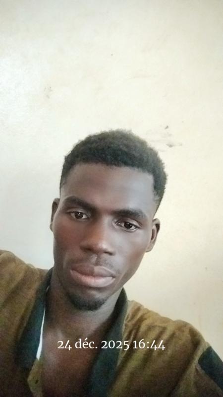 Kossi ZOWOEDO 2026 ans Paris