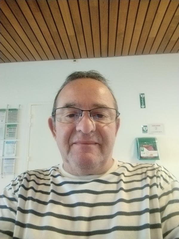 Phil  18 ans Narbonne