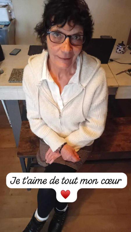 Christiane 66 ans Fougères