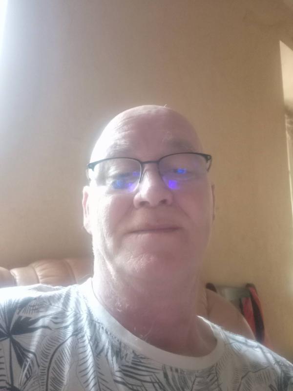 jean Marc 63 ans Ferrière