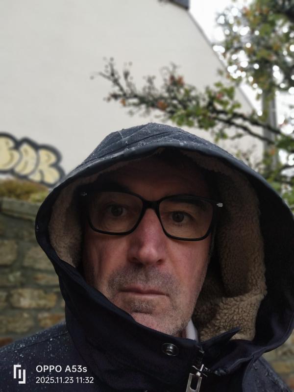 Philippe  63 ans Quimper