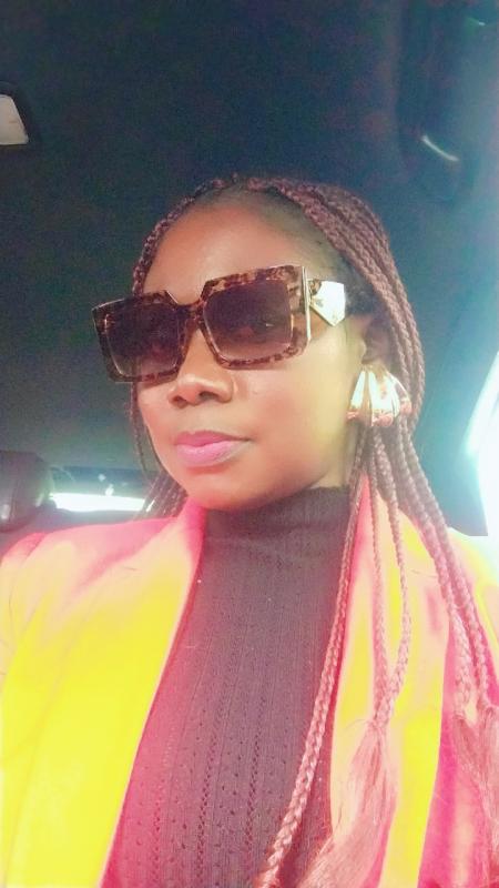 Anka 41 ans L'Hay les Roses