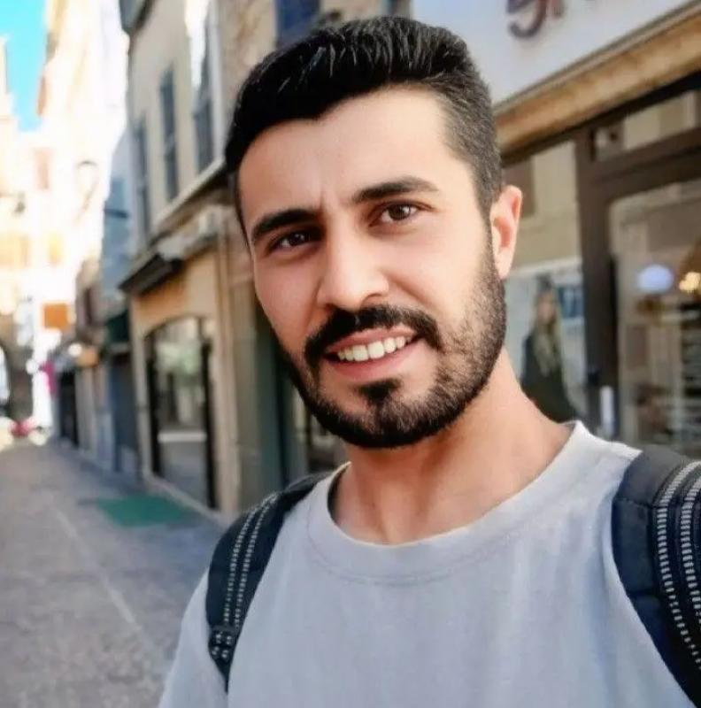 Wissem 37 ans paris 18eme arrondissement