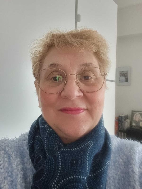 Chantal  66 ans Saint Chéron