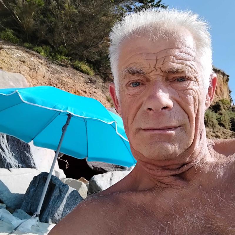 Jean  Yves  70 ans Bruc sur Aff