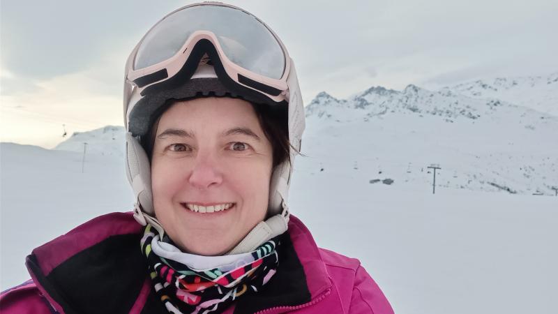 Dori 46 ans Arinthod