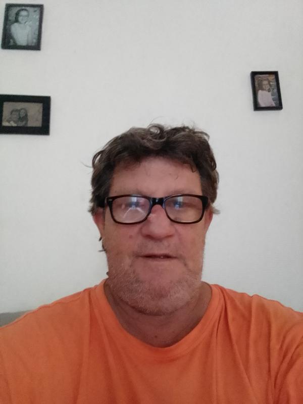 OLIVIER 59 ans Sillé le Guillaume