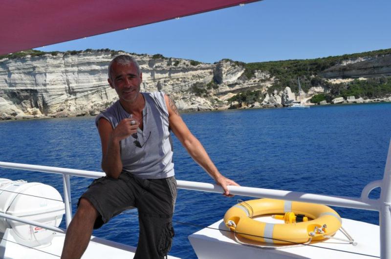 Guy 61 ans paris 9eme arrondissement