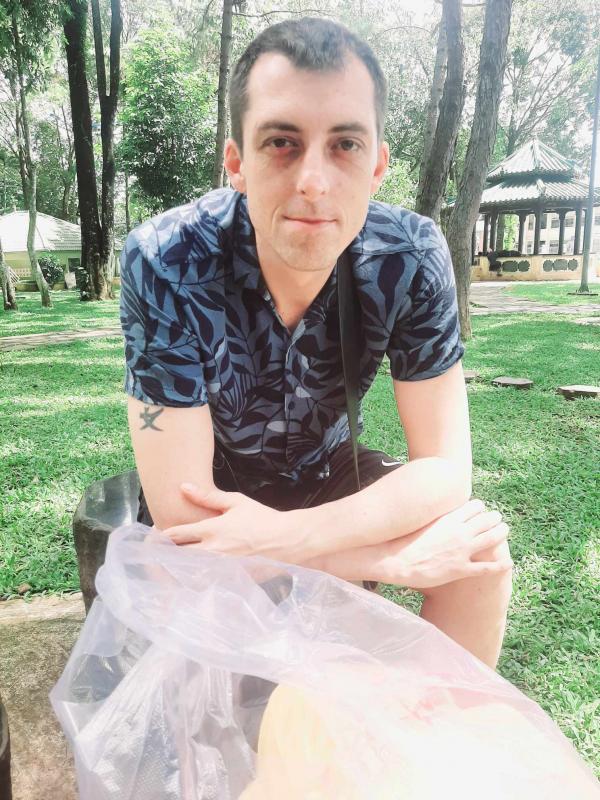 Kev 37 ans La Ferté Bernard