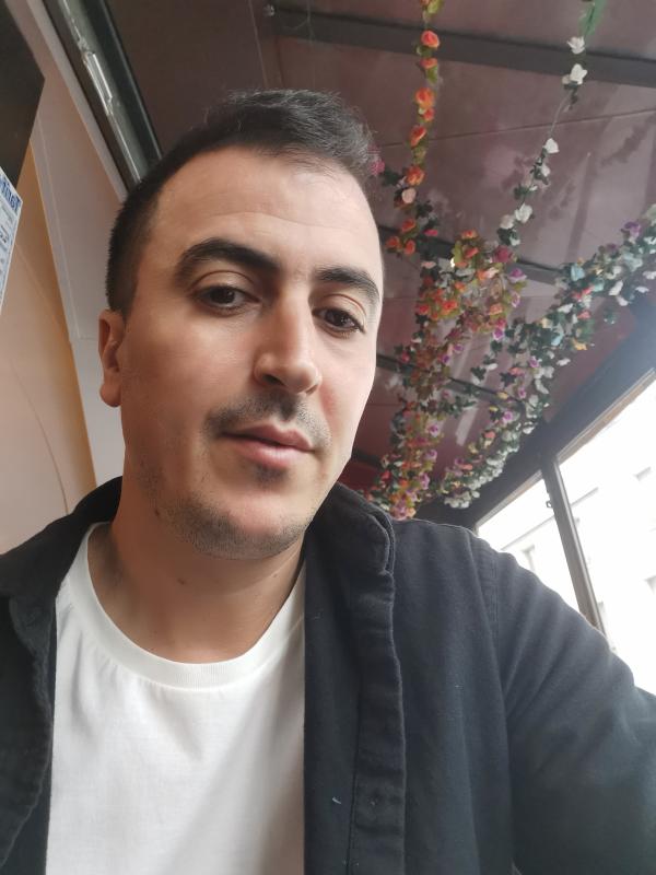 Jiau 40 ans paris 17eme arrondissement