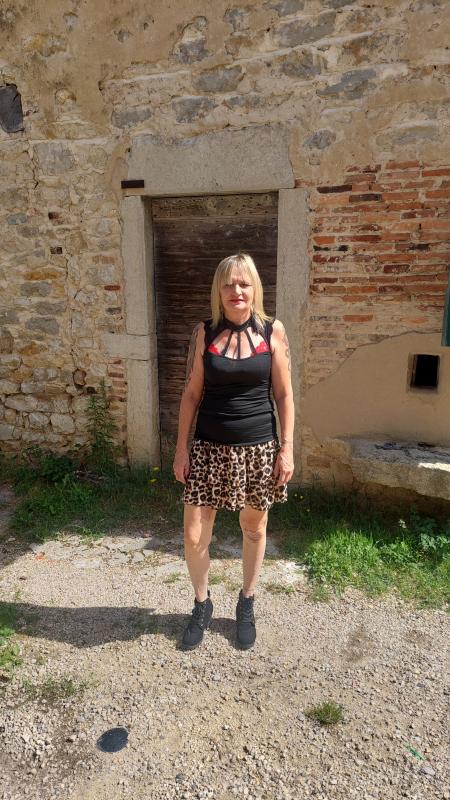 Laurence 57 ans Saint Martin du Mont