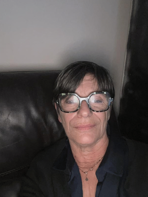 Barbara  57 ans Aubenas