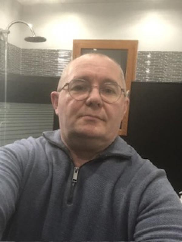 Jean  57 ans Saint Étienne