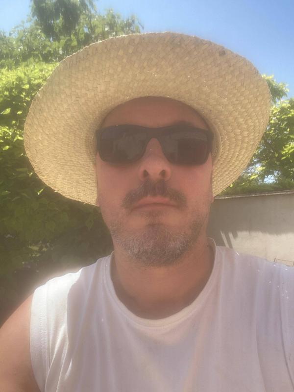 Manu 53 ans Ballancourt sur Essonne