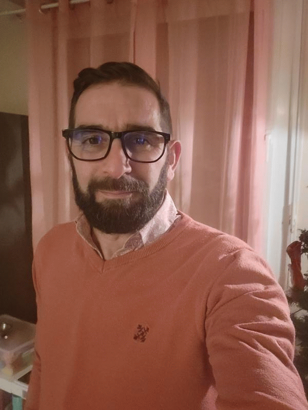 Moha 49 ans Peyrehorade