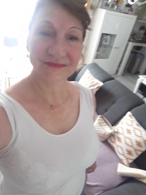 Maria 64 ans Valence