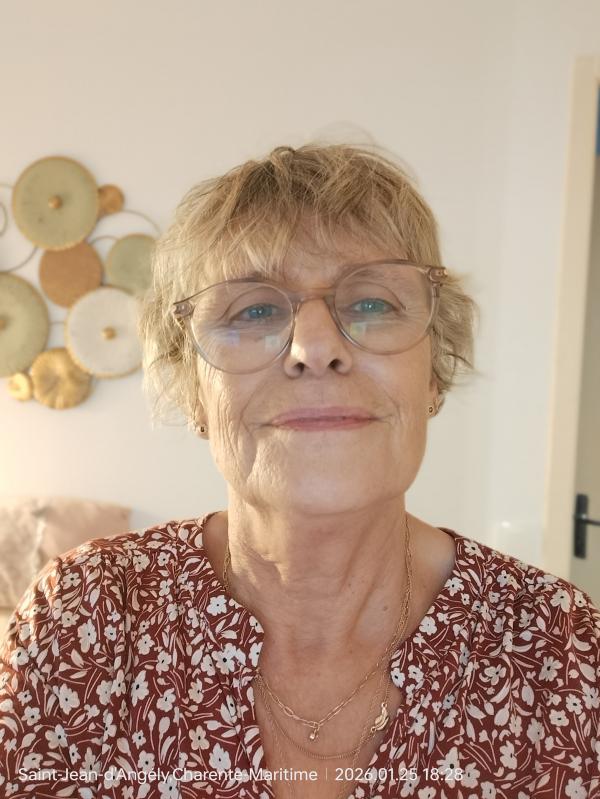 Marie 61 ans Saint Jean d'Angély