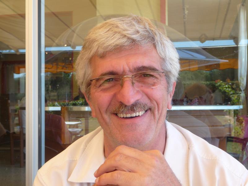 Raphael 73 ans Gardanne