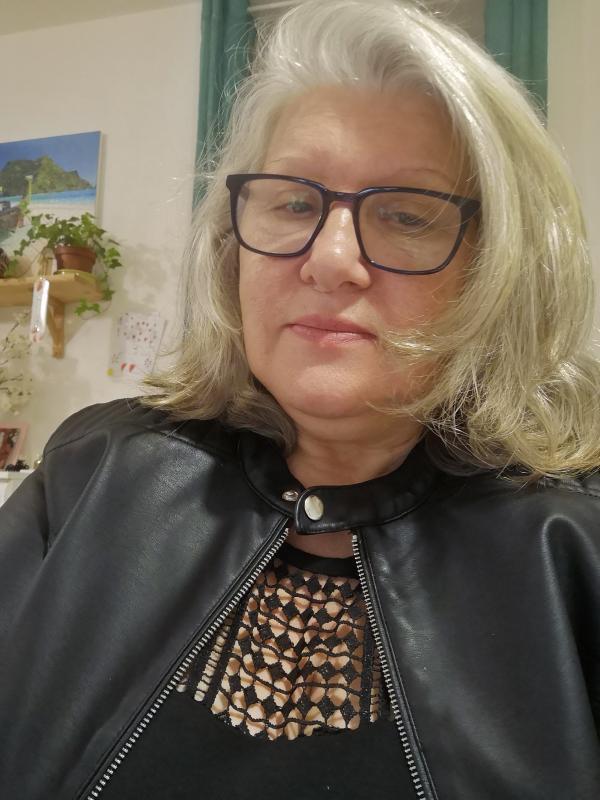 Mariana 64 ans Rennes