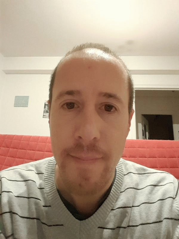 Thomas  38 ans Reims