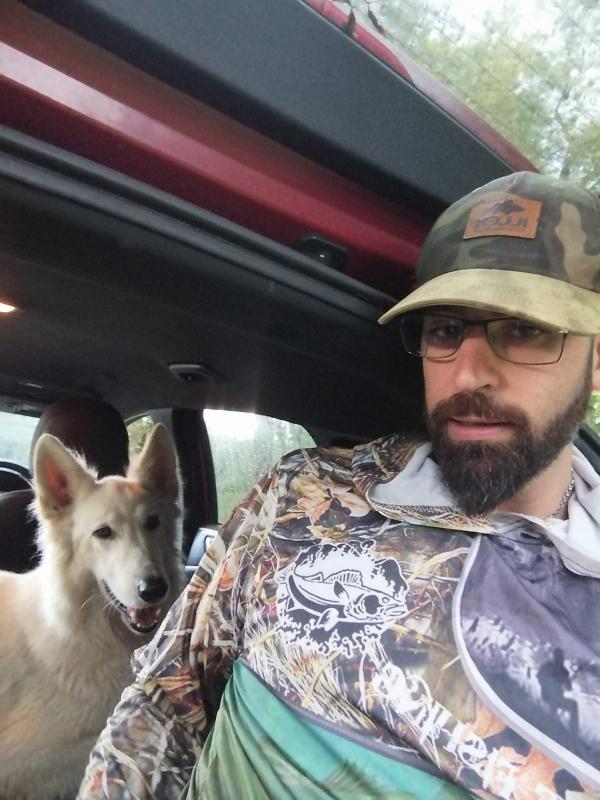 Pipich  34 ans La Chapelle aux Naux