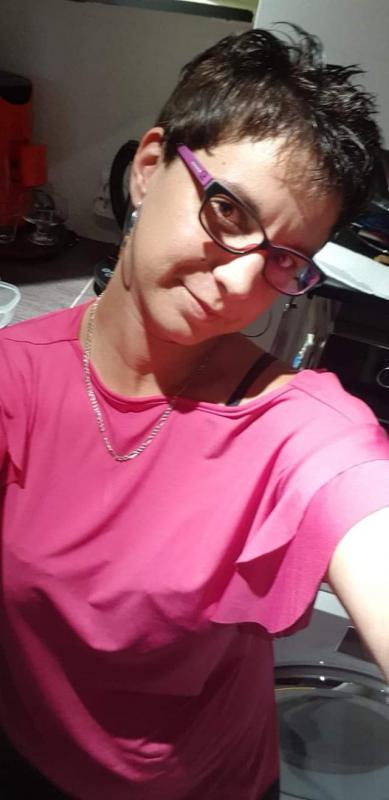 Sandra 36 ans Castres