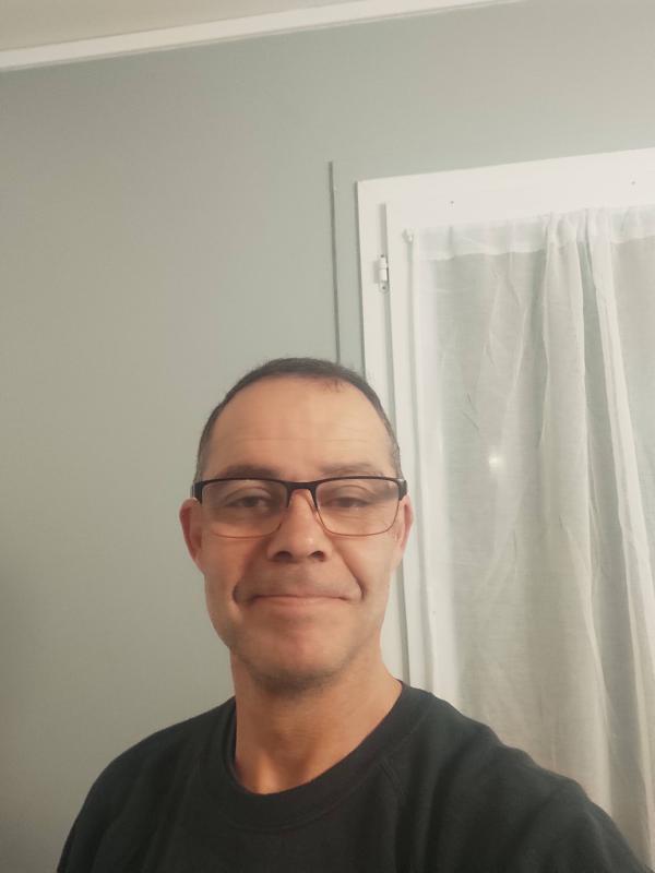 didier 54 ans Alluyes