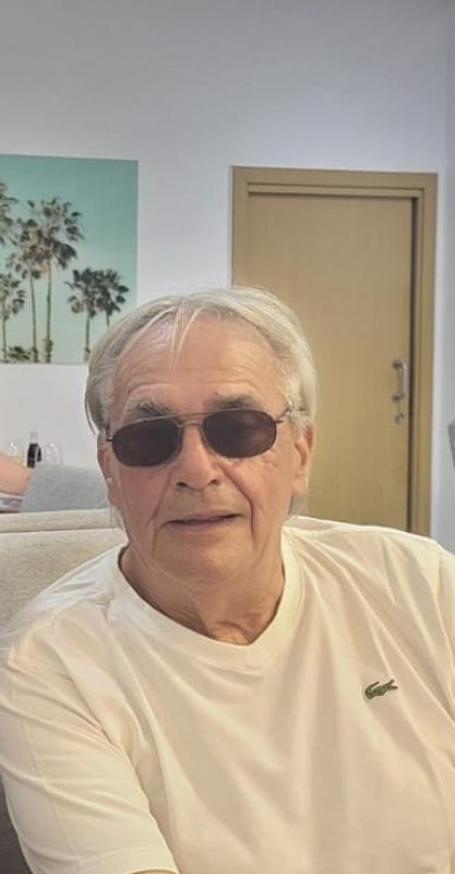 André  72 ans Le Barcarès