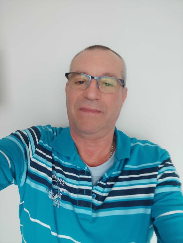 Aladin  72 ans Niort