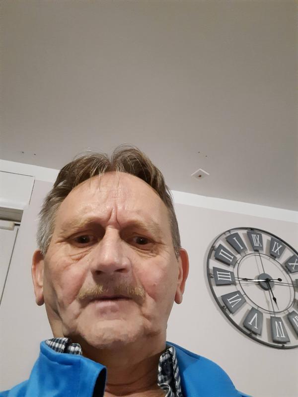 bob54 67 ans Mercy le Bas