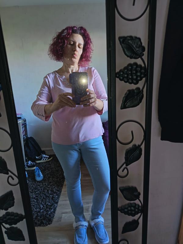 Angélique  46 ans Brassac les Mines