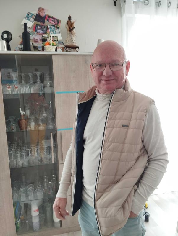 jean Pierre 59 ans Mayenne