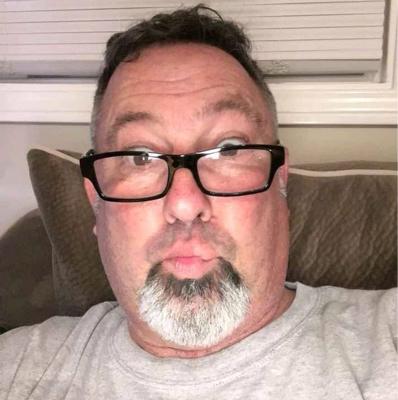 Jéremie 71 ans Paris